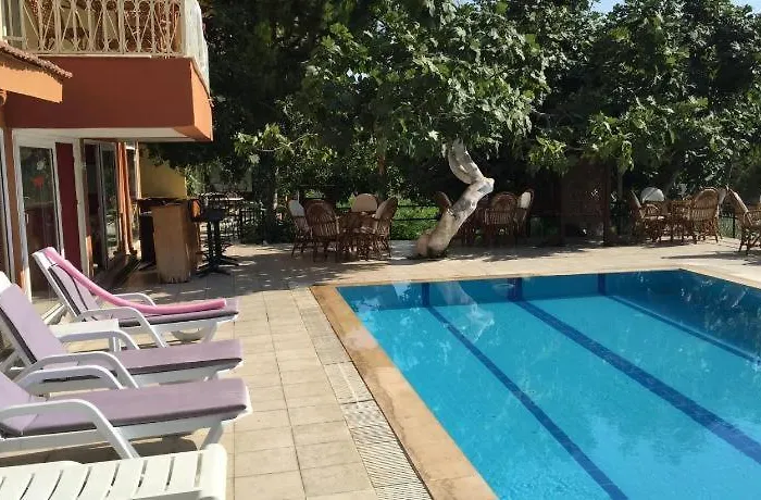 Asia Apart Hotel 3*
