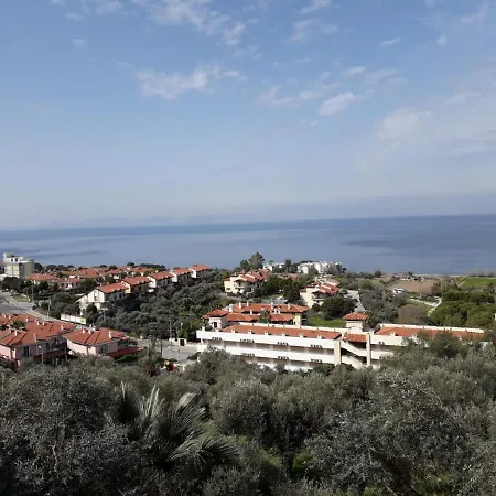 Asia Apart Hotel מלון דירות