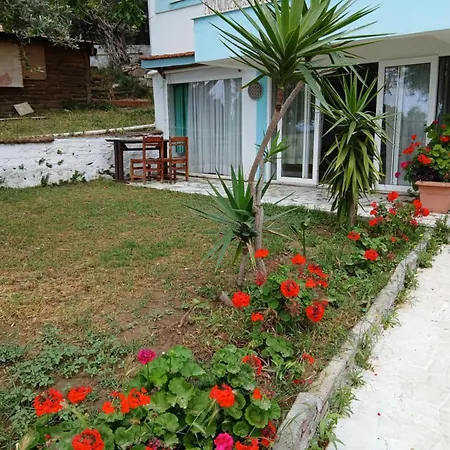 מלון דירות Asia Apart Hotel *